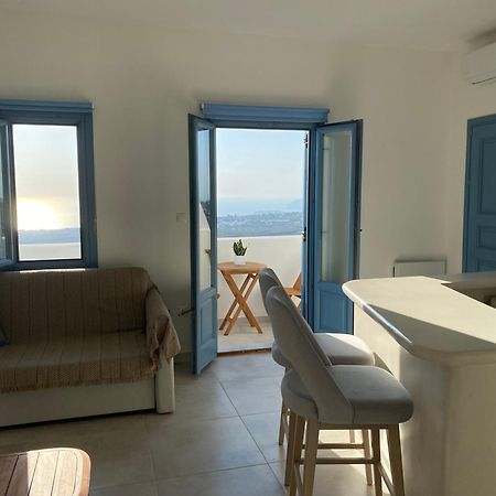 Ena Suites Santorini Pýrgos Esterno foto