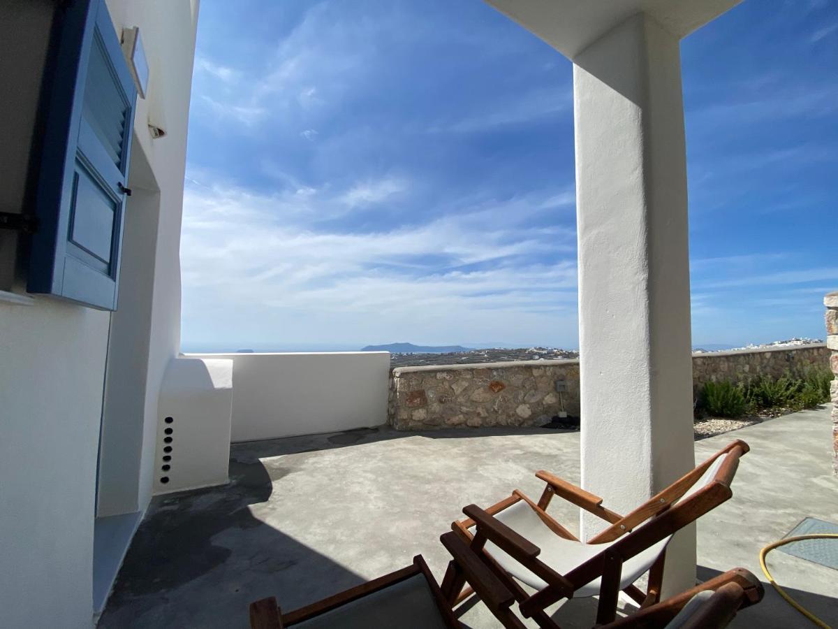 Ena Suites Santorini Pýrgos Esterno foto